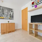 A 100m De La Playa Apartment