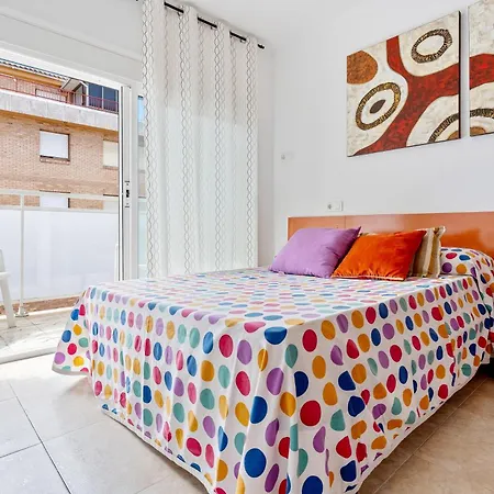 A 100m De La Playa Apartment Salou